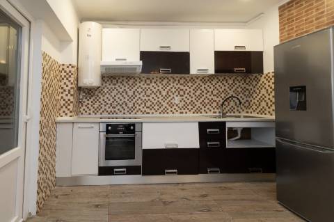 Apartamento T3 na Av. Infante D. Henrique, 30, São Sebastião, Setúbal