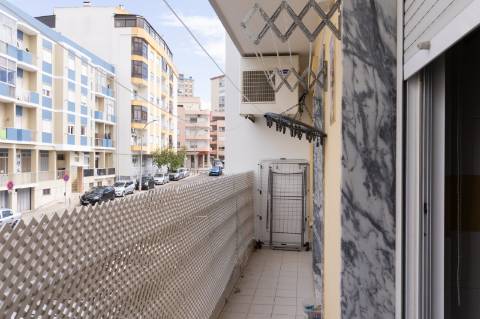 Apartamento T3 com Parqueamento