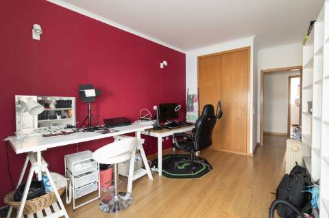 Apartamento T3 com Parqueamento