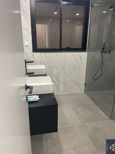 Vivenda Luxuosa em Alvor