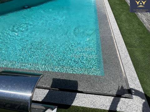 Vivenda Luxuosa em Alvor