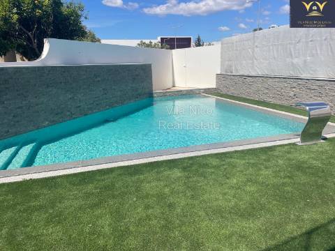 Vivenda Luxuosa em Alvor