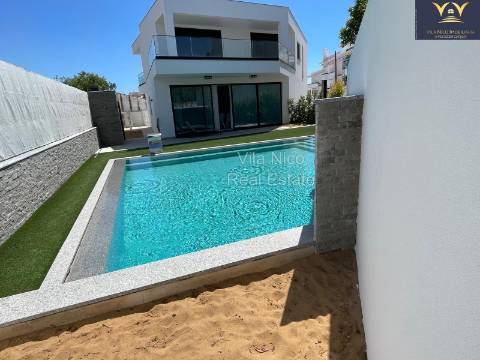 Vivenda Luxuosa em Alvor