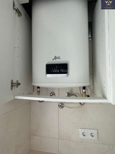 **Casa Típica Remodelada em Burgau - A 100 Metros da Praia! **