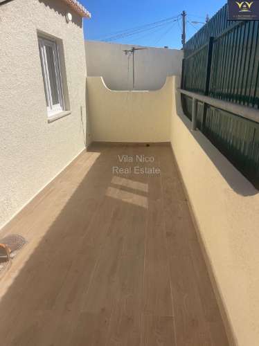 **Casa Típica Remodelada em Burgau - A 100 Metros da Praia! **