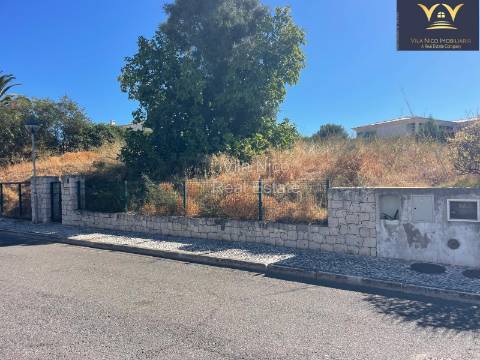 Terreno Urbanos na Urb Belmonte