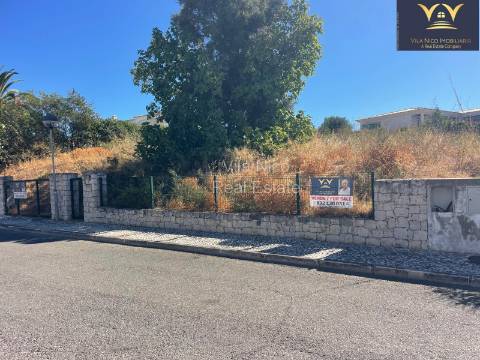 Terreno Urbanos na Urb Belmonte