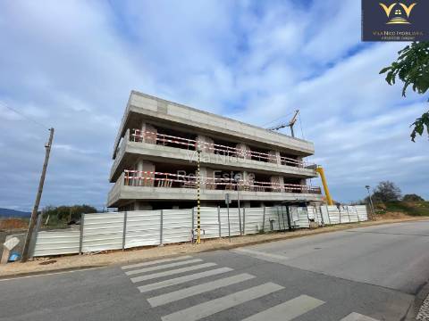 Apartamento à venda em rua Cap Lazaro 1, Mexilhoeira Grande