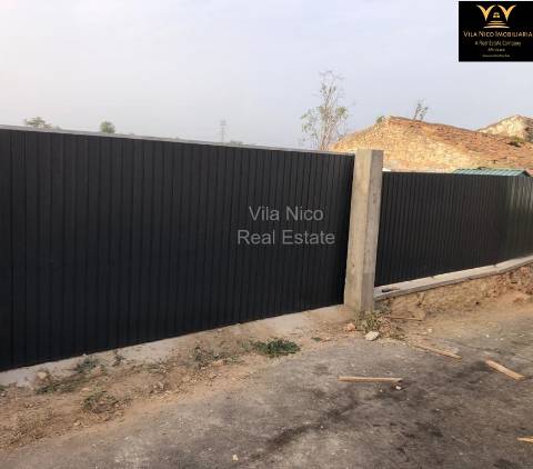 Lote de terreno com projecto