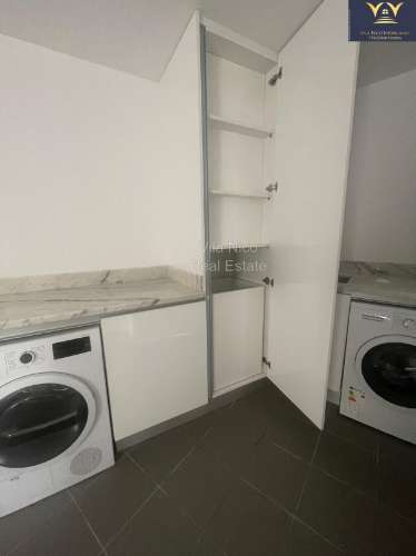 **Moradia Independente à Venda em Mexilhoeira Grande**