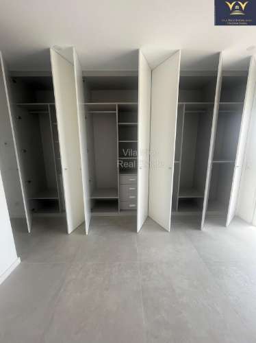 **Moradia Independente à Venda em Mexilhoeira Grande**