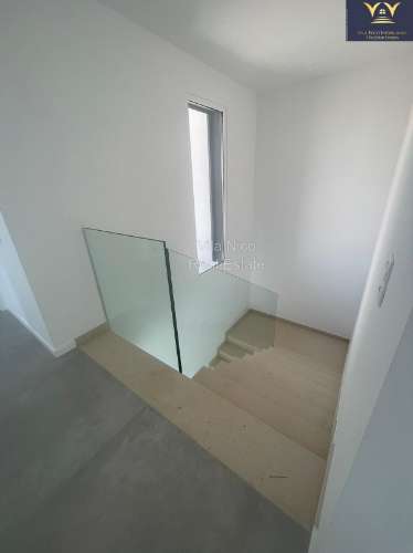 **Moradia Independente à Venda em Mexilhoeira Grande**