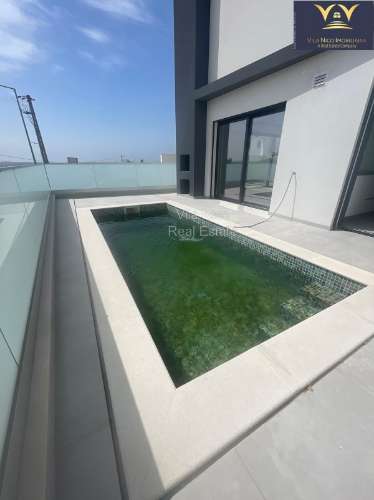 Moradia Isolada com Piscina e 4 ensuite