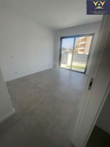Moradia Isolada com Piscina e 4 ensuite