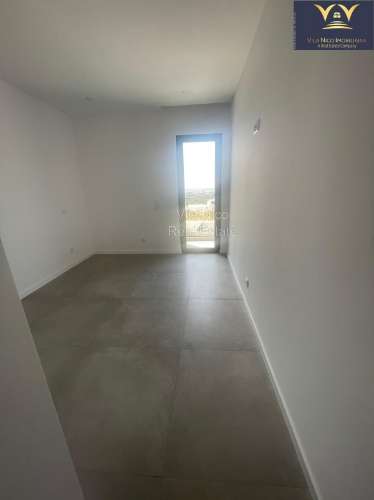 Moradia Isolada com Piscina e 4 ensuite