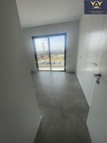Moradia Isolada com Piscina e 4 ensuite