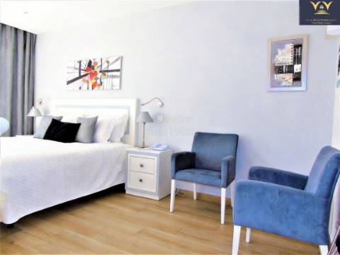 **Moradia Independente em Lagos - Oportunidade Única! **
