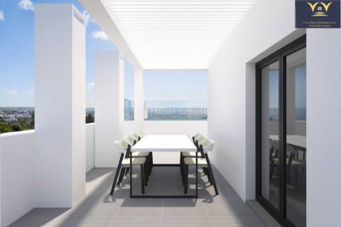 Penthouse com 3 quartos, piscina privativa no terraço e vistas do mar