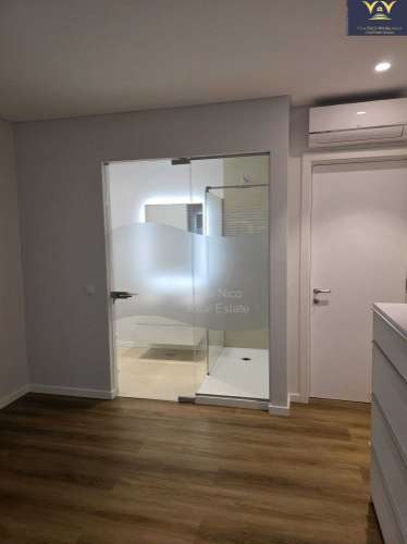 **Apartamento Penthouse 199 m2 de Luxo em Portimao**