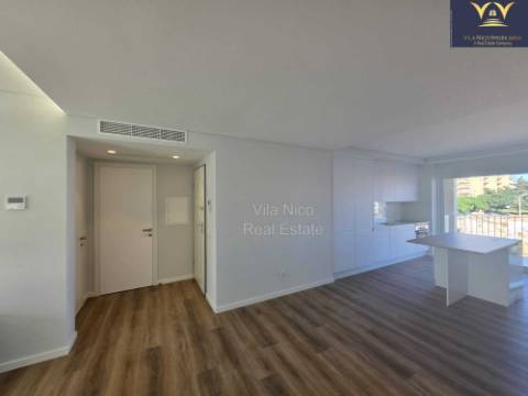 **Apartamento Penthouse 199 m2 de Luxo em Portimao**