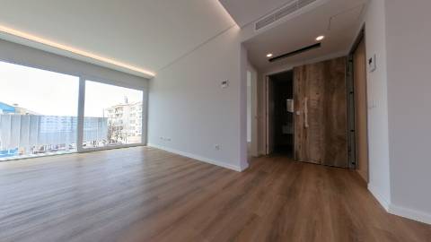 **Apartamento Penthouse 199 m2 de Luxo em Portimao**