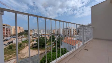 **Apartamento Penthouse 199 m2 de Luxo em Portimao**