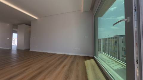 **Apartamento Penthouse 199 m2 de Luxo em Portimao**