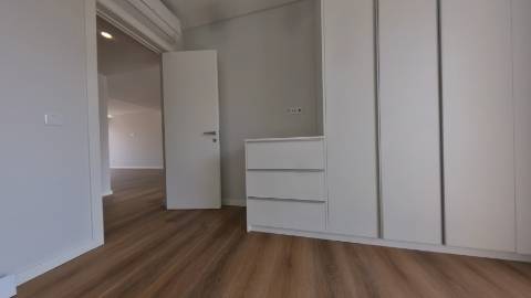 **Apartamento Penthouse 199 m2 de Luxo em Portimao**