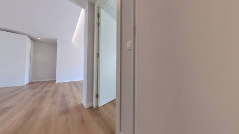 **Apartamento Penthouse 199 m2 de Luxo em Portimao**
