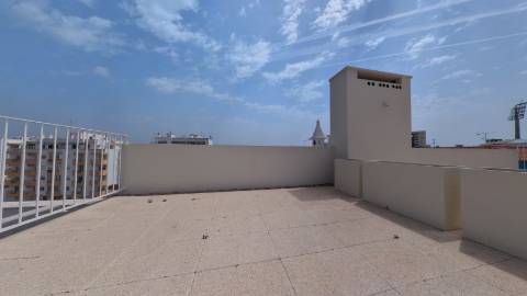 **Apartamento Penthouse 199 m2 de Luxo em Portimao**