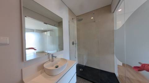 **Apartamento Penthouse 199 m2 de Luxo em Portimao**
