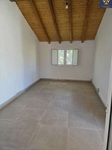 Casa com Lote de 9910 m2 com agua, luz e Saneamento