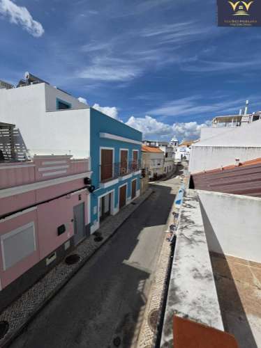 Casa / Moradia independente à venda em Rua 25 de Abril 22, Alvor