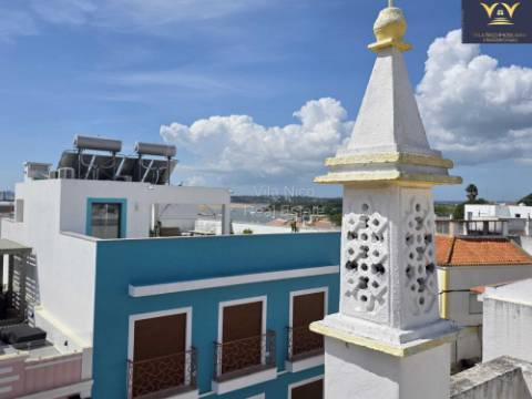 Casa / Moradia independente à venda em Rua 25 de Abril 22, Alvor