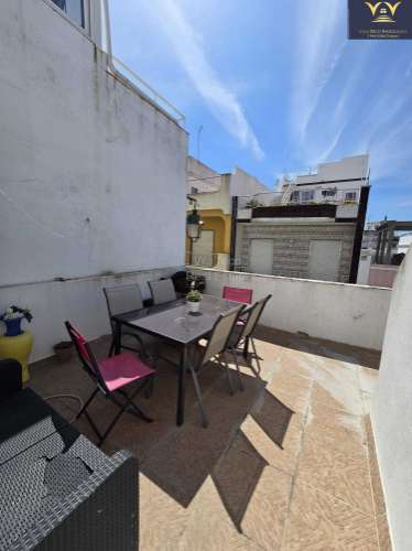 Casa / Moradia independente à venda em Rua 25 de Abril 22, Alvor