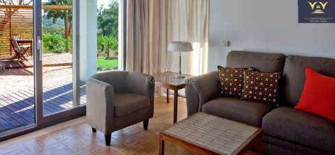 Propriedade Distinta na Sernadinha com Ambiente Natural Único com 10 000m2 e chão aquecido