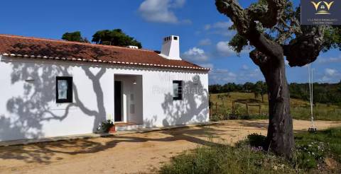 Propriedade Exclusiva na Sernadinha com Privacidade e 15000 m2