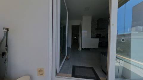**Ultimo andar deslumbrante no coração de Portimão**