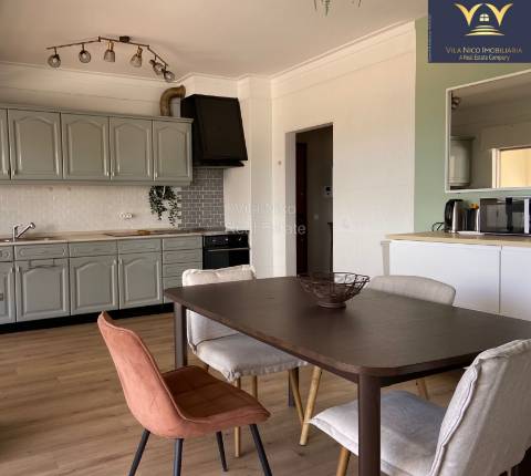 **Apartamento T2 com Vista Deslumbrante da Ria do Arade em Portimão