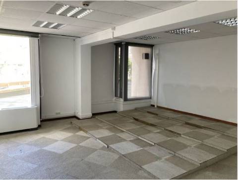 Escritório de Banco em Lisboa