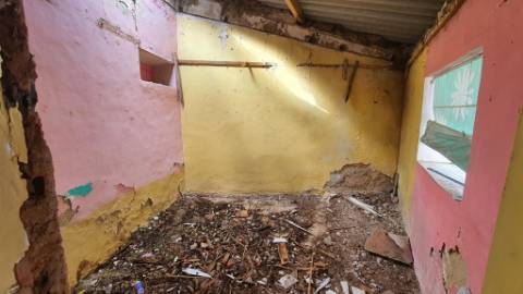 Moradia em Ruinas em Chão de Meninos, Sintra