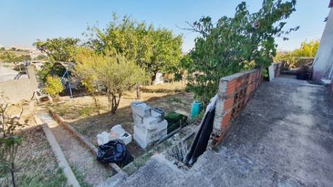 Terreno urbano para construção de moradia em São Marcos