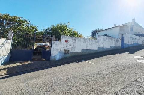 Terreno urbano para construção de moradia em São Marcos