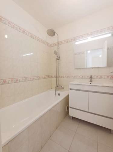 T2 remodelado na Tapada das Mercês