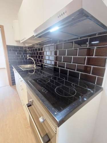 T1 totalmente remodelado em Monte Abraão