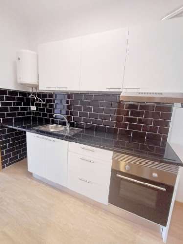 T1 totalmente remodelado em Monte Abraão