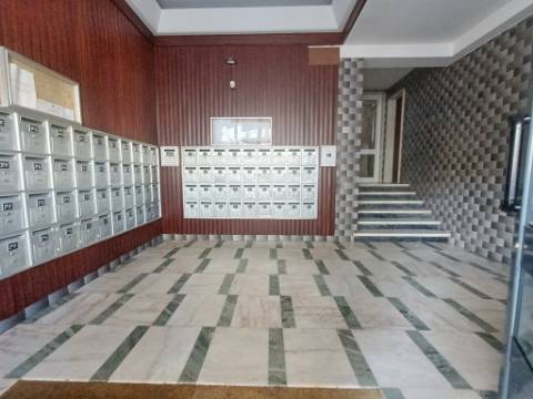 T1 totalmente remodelado em Monte Abraão