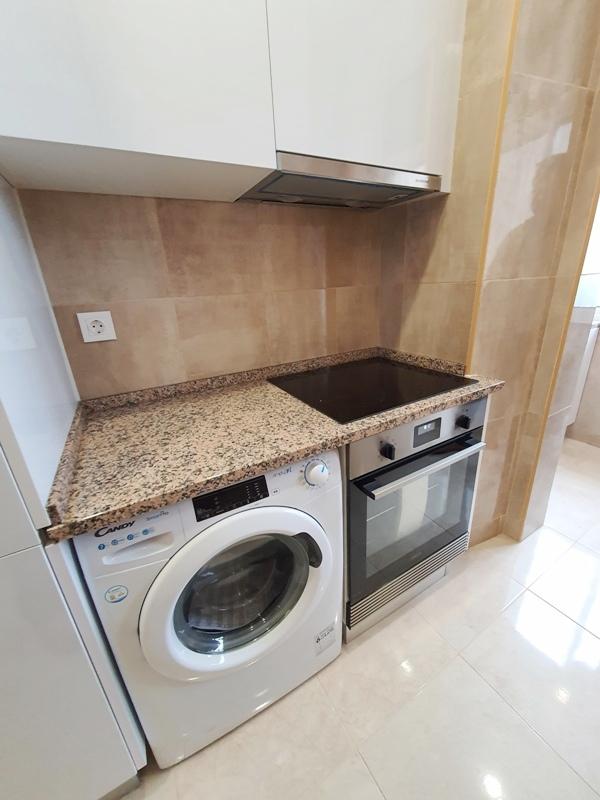 T1 + 1 totalmente remodelado em Campo de Ourique, Lisboa