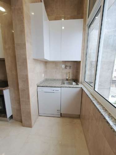 T1 + 1 totalmente remodelado em Campo de Ourique, Lisboa