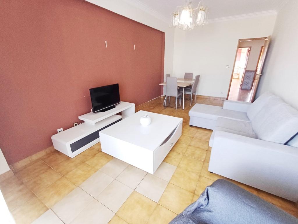 T2 com boas áreas na Agualva